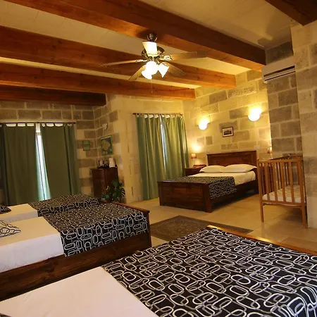 Bed & Breakfast Gozo A Prescindere B&B *